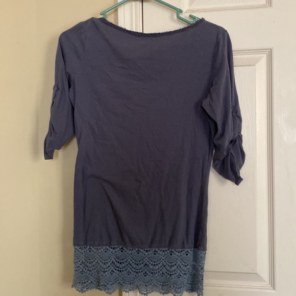 molioreno size large blue with lace on the bottom - Picture 2 of 3